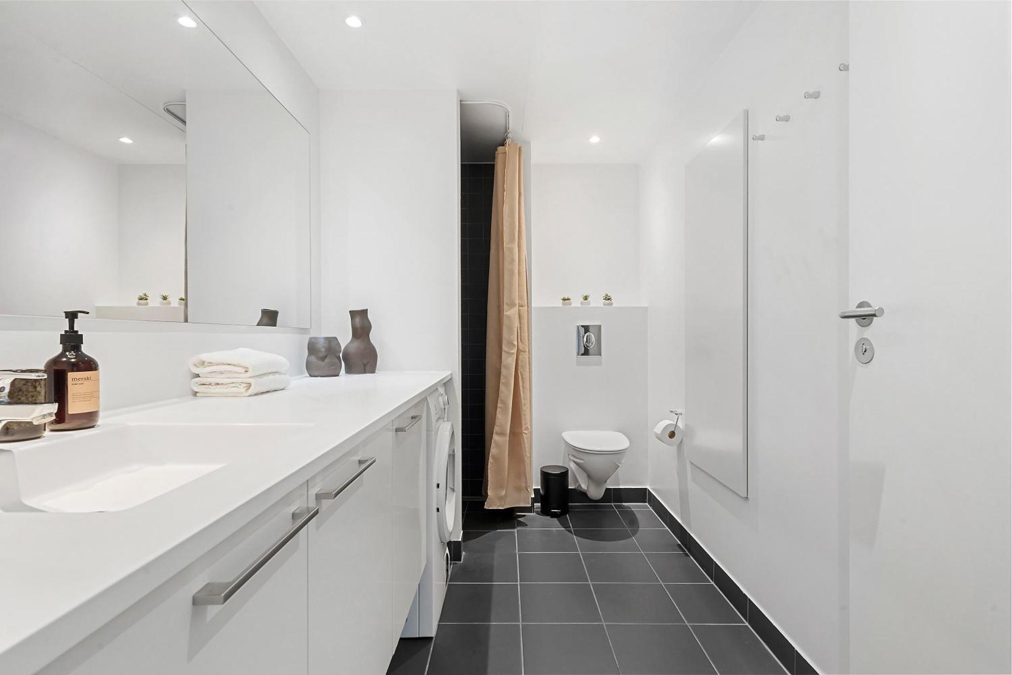 A Stylish Getaway In Modern Surroundings Apartment Århus Exterior foto